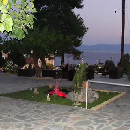 Rodon 3* Λουτρά Αιδηψού