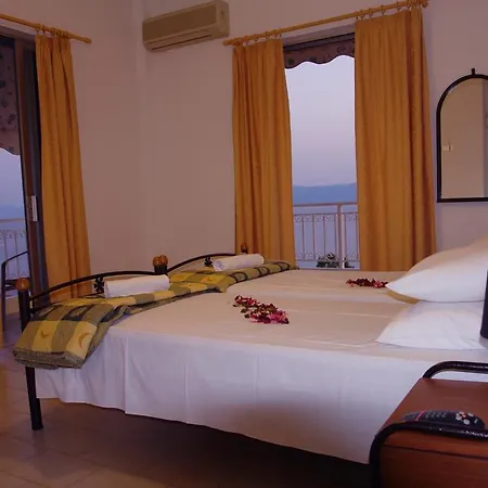 Rodon Guest house 3*